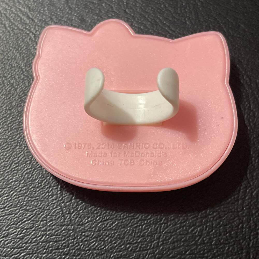 Hello Kitty Ring - Picture 2 of 2